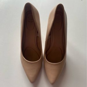 Nude Pumps W comfort pads